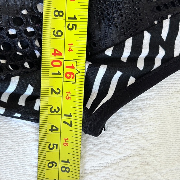 Frank Lyman Dress Women's Size 8 Designer Black & White Lace Detail Party Date - Picture 5 of 6